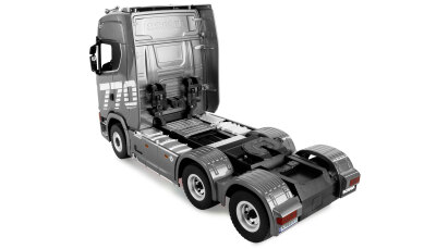 Scania 770 S Zugmaschine 6x4 1:18 RTR silber