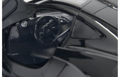 McLaren P1 1:14 schwarz Tür manuell 27MHz