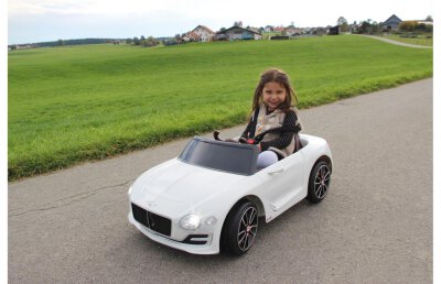 Ride-on Bentley EXP12 weiss 12V