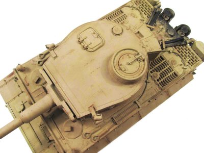 Panzer Tiger I Metall Wüstentarn, 1:16, True Sound, 2,4GHz