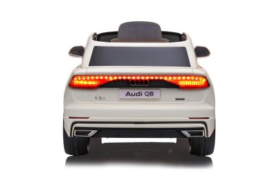 Ride-on Audi Q8 weiß 12V