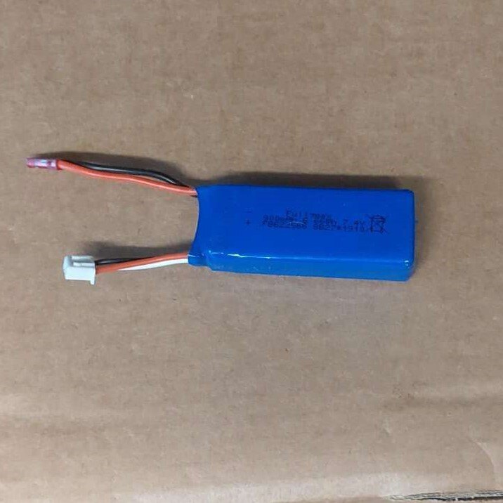 Akku 7,4V Lipo / 900 mAh / BEC