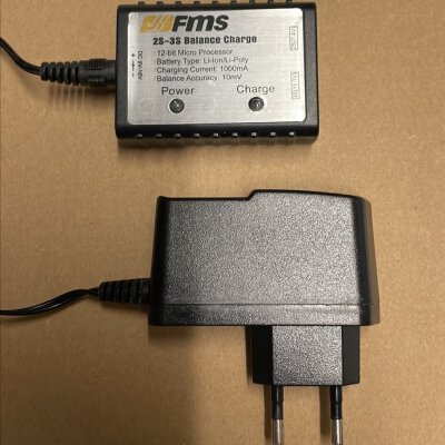 FMS Lipo Ladegerät 2 (7,4v) und 3 S(11,1V) - 220V