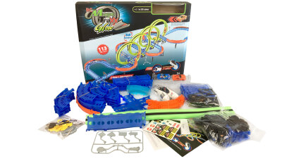 RC Magic Traxx Glow 113-teilig mit zwei Rennfahrzeugen