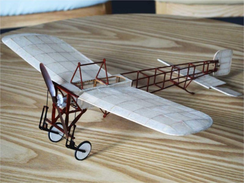 Holzbausatz Bleriot XI / 420 mm