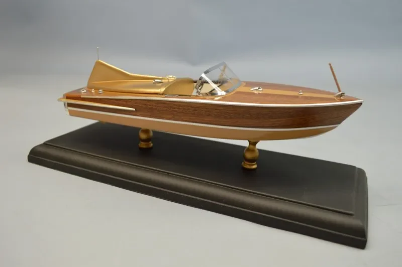 1955 Chris Craft 21 Cobra boat 1:24 - DUMAS