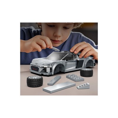 CaDA Audi R8 Coupé 1:24 grau Bricks